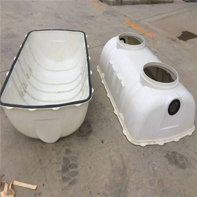 遼寧地區(qū)8立方三格模壓化糞池價(jià)格解析與品牌推薦 昱誠(chéng)玻璃鋼化糞池值得關(guān)注